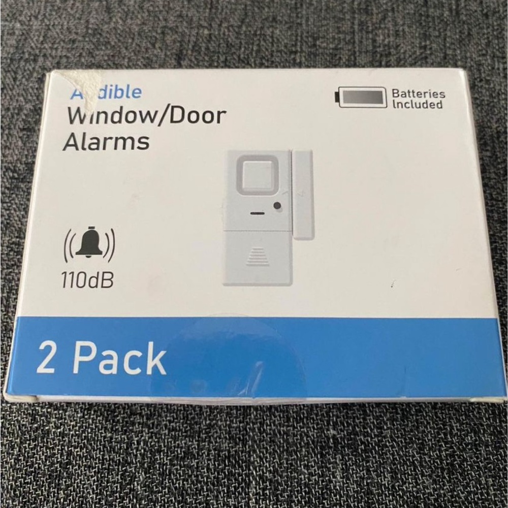 NEW IN BOX Door and Window Alarm